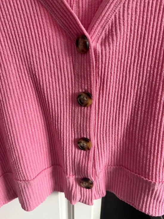 Abercrombie & Fitch Pink Ribbed Button-Front Cardigan - Picture 3 of 7